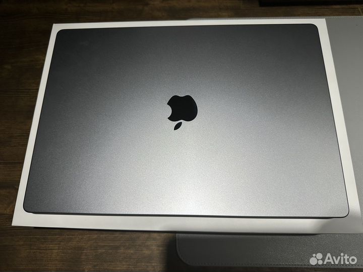 Apple MacBook Pro 16 1TB