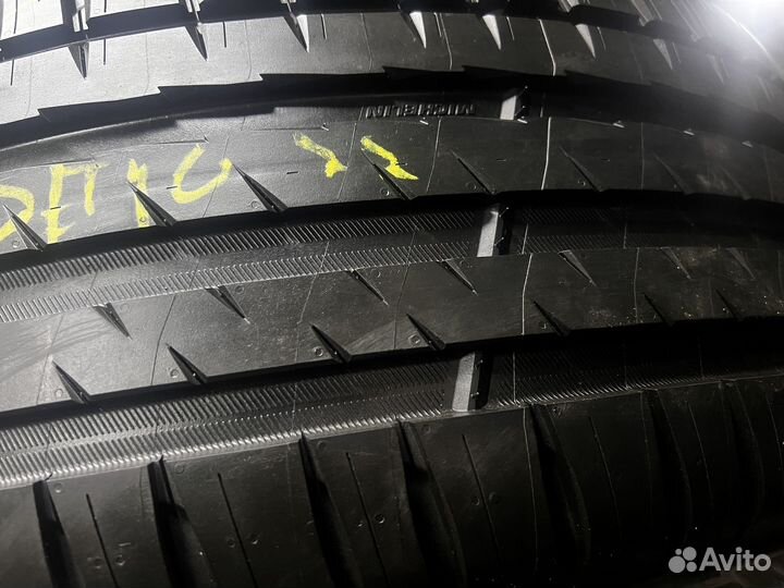 Michelin Pilot Sport 4 SUV 235/50 R20