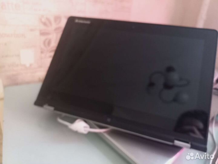 Ноутбук lenovo yoga