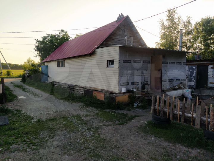 Дом 300 м² на участке 49 сот.