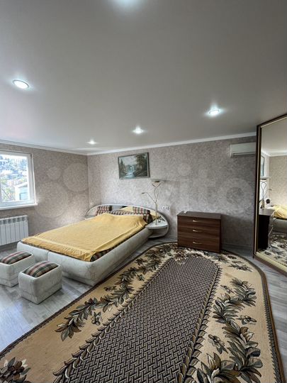 2-к. квартира, 60 м², 2/2 эт.