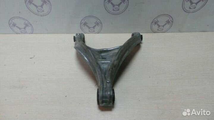 Рычаг задний верхний левый передний левый Peugeot