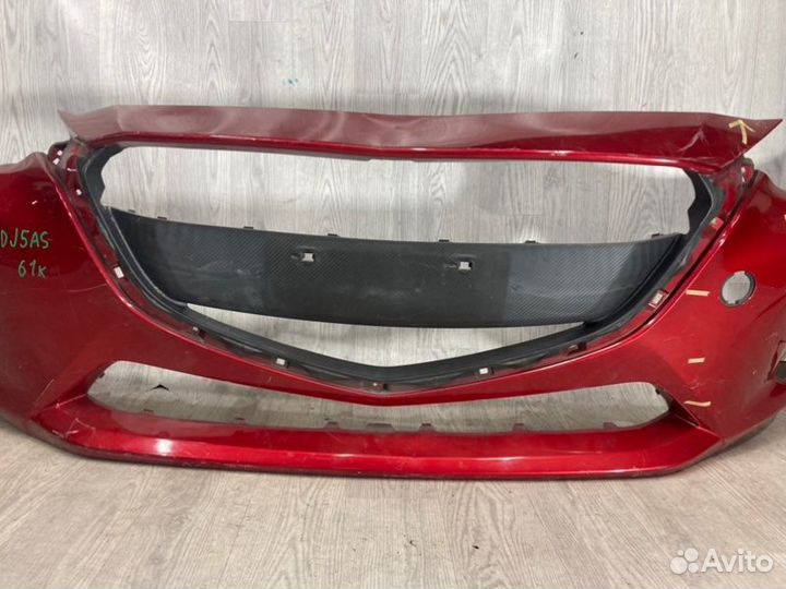 Бампер перед. mazda demio