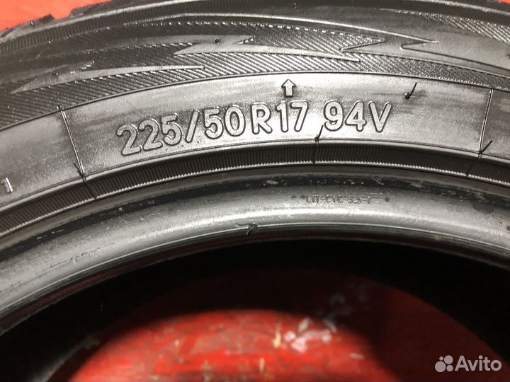 Toyo Observe GSi-6 HP 225/50 R17