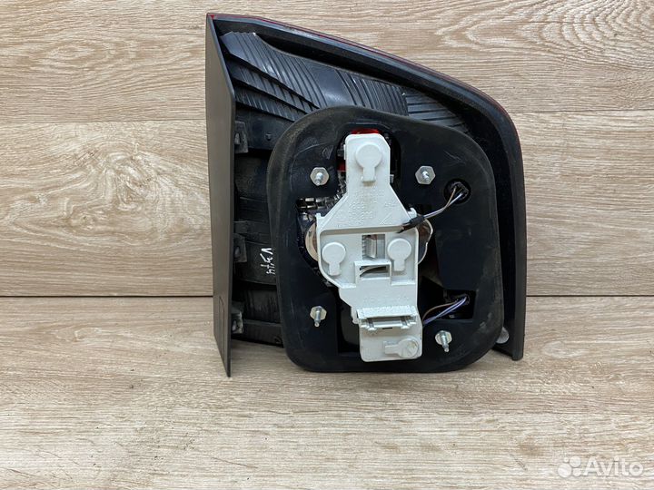 Фонарь левый Skoda Octavia A5 универсал 112165