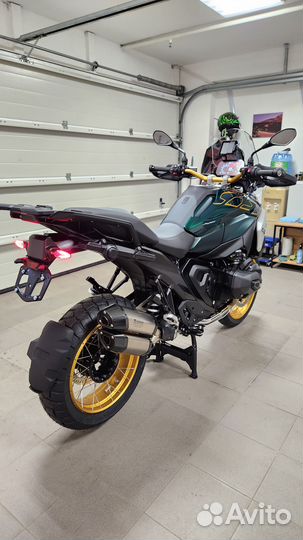 Глушитель Akrapovic для BMW R1300 GS