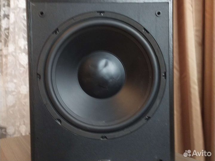 Активный сабвуфер magnat 301a
