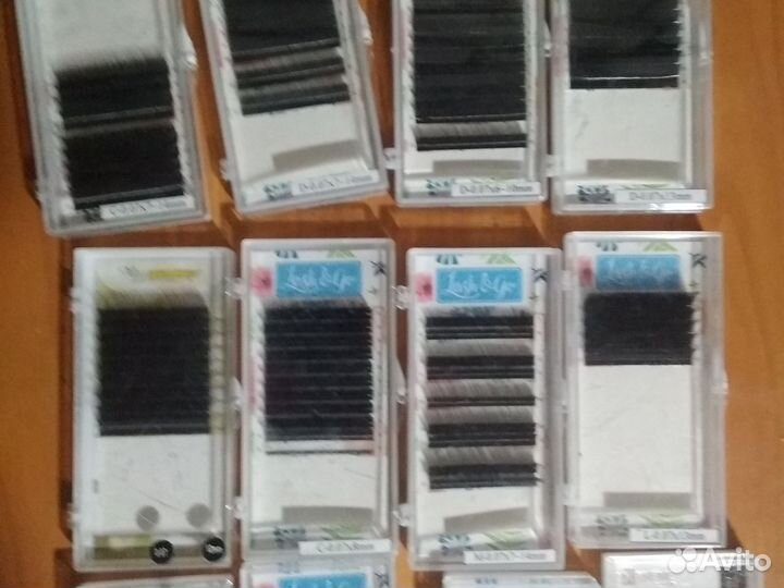 Продам накладные ресницы