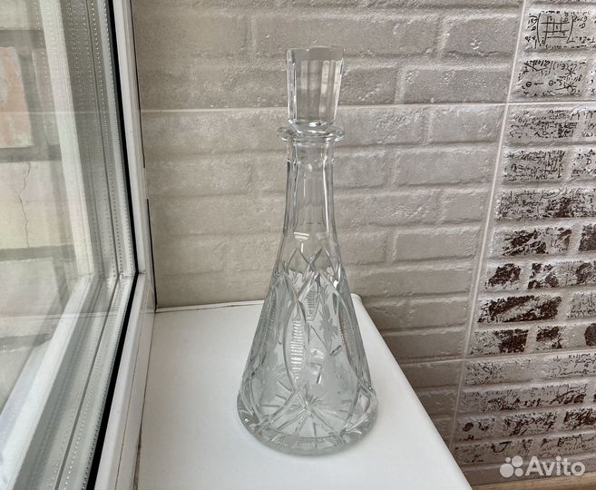 Графин хрустальный
