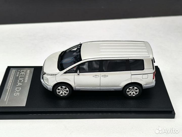 Mitsubishi Delica, 1:43, белый цвет, в наличии