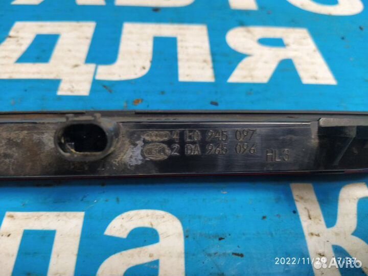 Стоп-сигнал дополнительный Audi Q7 4L 2005-2015