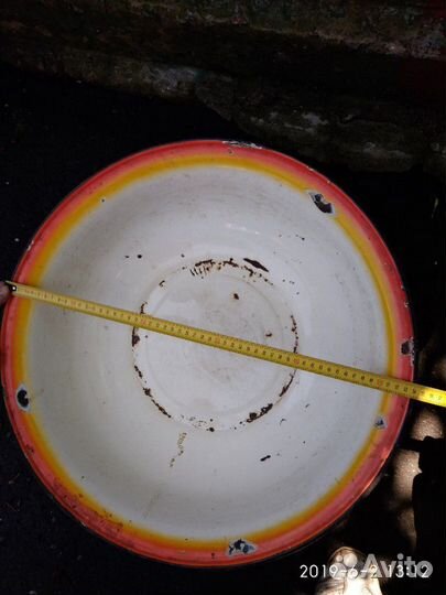 Таз эмалированный бу