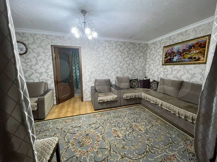 2-к. квартира, 46 м², 1/3 эт.