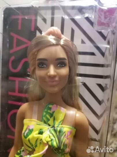 Барби 126 fashionistas