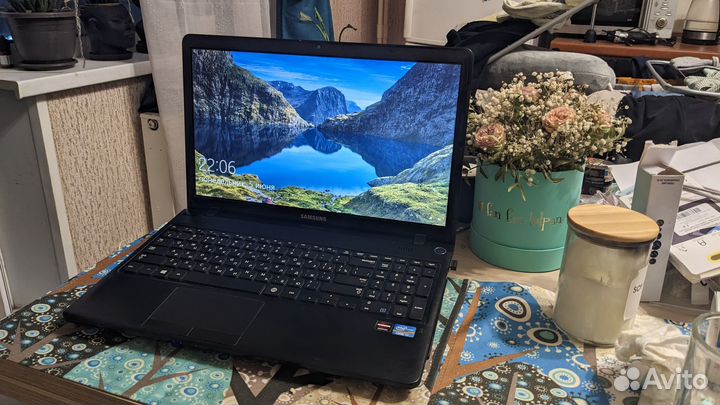 Samsung i7 3630QM/Radeon HD7600-2Gb/8Gb/512Gb 15,6