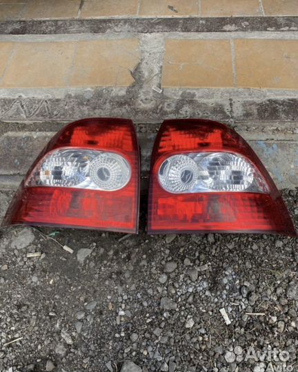 Задние фанари приора