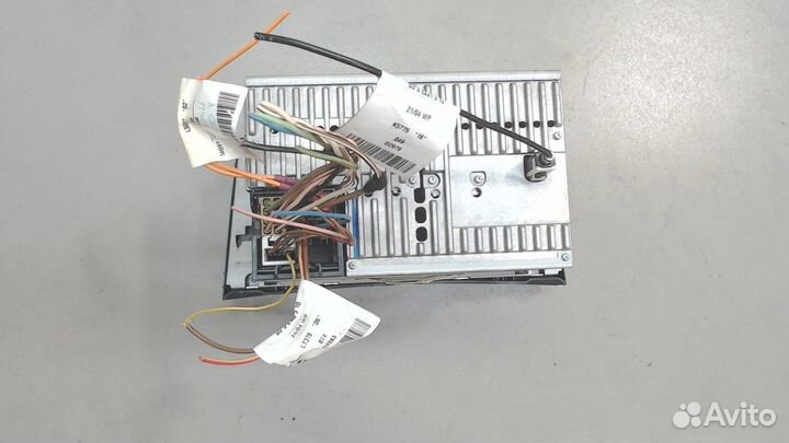 Магнитола Mercedes E W211, 2004