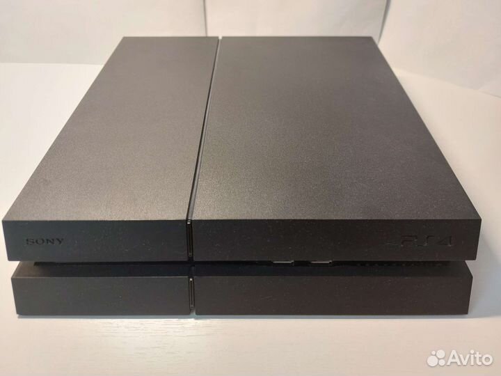 Sony playstation 4 1 TB + 2 джойстика
