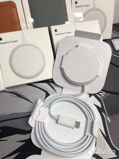 Беспроводная зарядка для iPhone