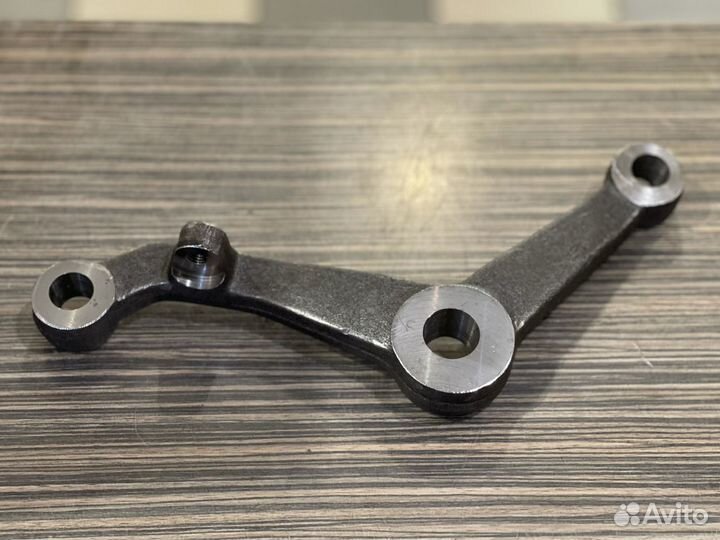 Рычаг маятниковый Соболь Г-2217 левый