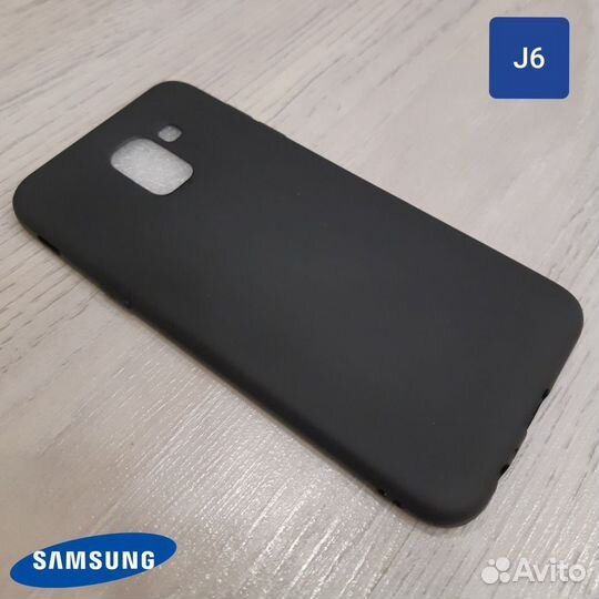 Силиконовый чехол на samsung J6 чёрный