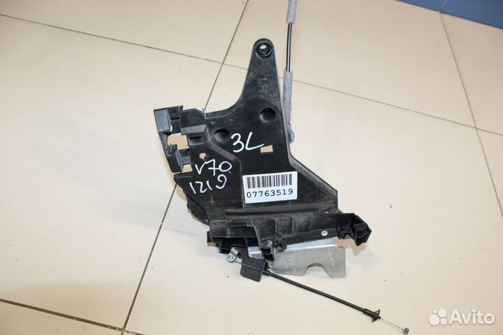 Замок двери задней левой Volvo S40 2004-2012