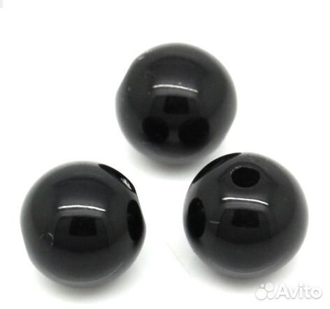 Черные бусины