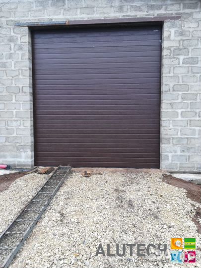 Ворота гаражные alutech