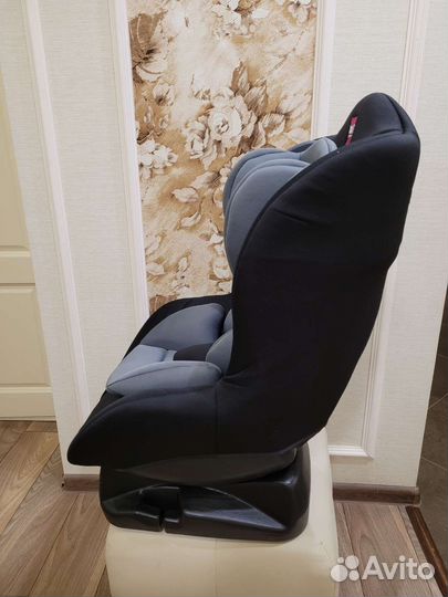 Новое детское автокресло 0-4 г, 0-18 кг