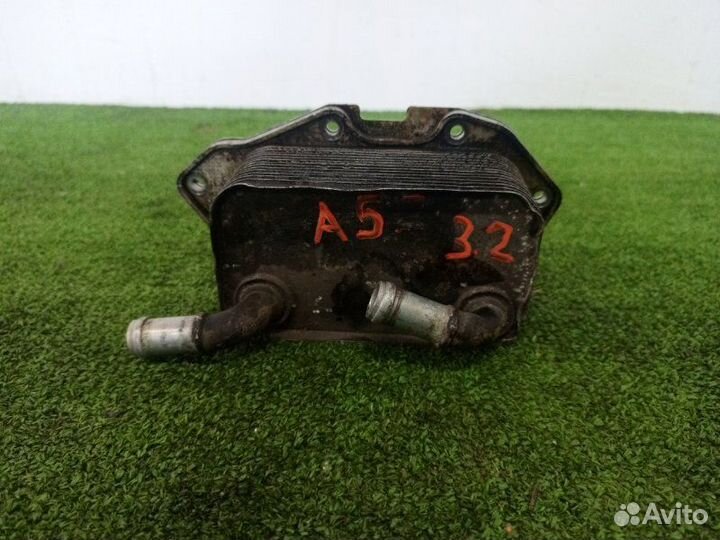 Теплообменник масляный Audi A5 S5 coupe/sportback