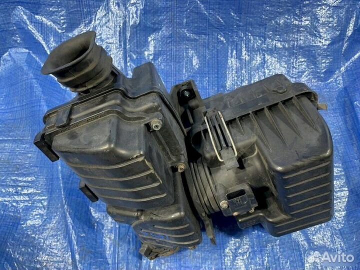 Корпус воздушного фильтра Honda Freed Spike GB3