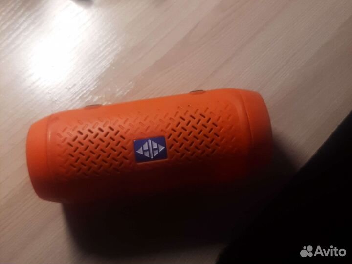 Колонка jbl
