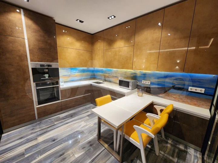 2-к. квартира, 60 м², 3/12 эт.