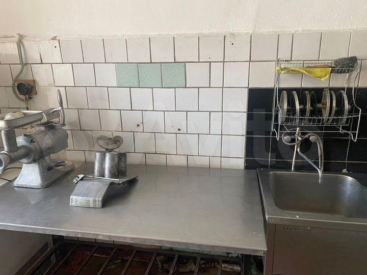 Общепит, 100 м²