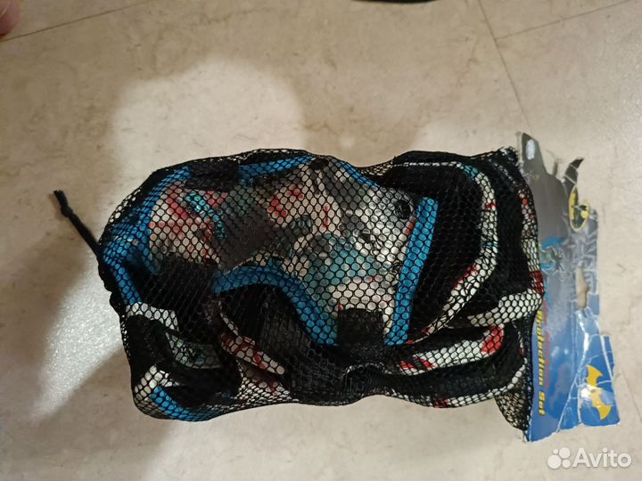 Комплект защиты для роликов детский (размер S)