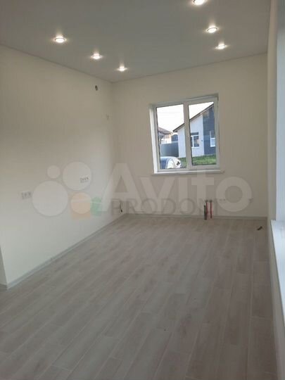 Коттедж 116 м² на участке 7,6 сот.