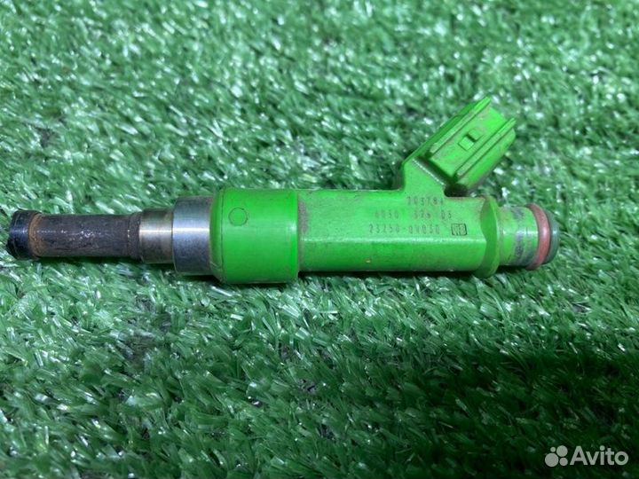 Форсунка топливная Toyota Camry 50 XV50