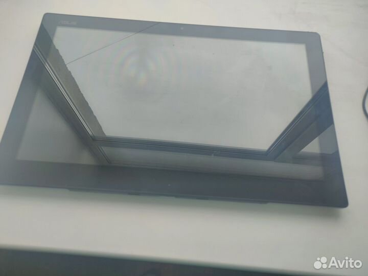 Планшет asus P1801-T