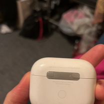 Оригинал айрподсы 3 обменяю на про 2