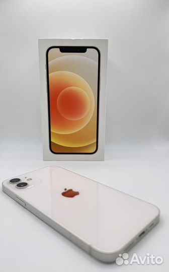 iPhone 12, 64 ГБ