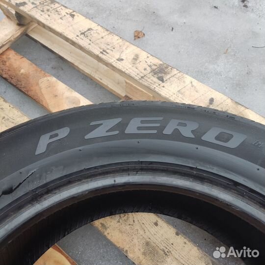 Pirelli P Zero 255/55 R19 111W