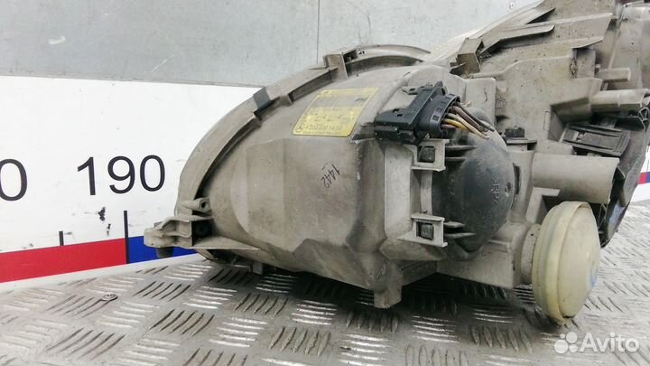 Фара mercedes-benz C W203 (2000-2007)