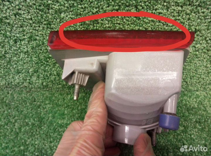 Фонарь задний в бампер левый Lexus LX 2007-2012