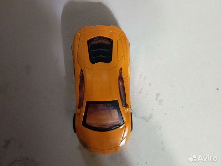 Модель автомобиля