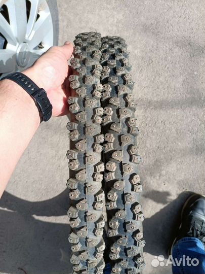 Колеса шипованные для велосипеда