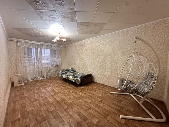 2-к. квартира, 51 м², 6/9 эт.