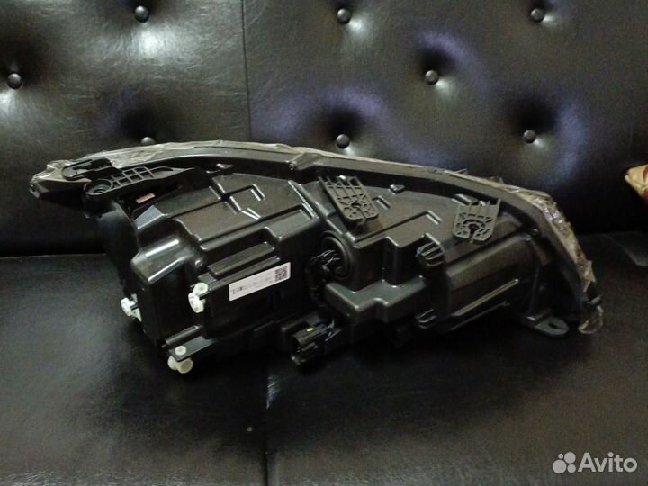 Фара передняя левая на Changan CS75FL 2018-2020