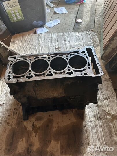 Блок целиндров Volkswagen Tiguan 2 литра