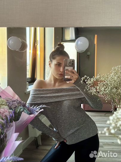 Серый лонгслив