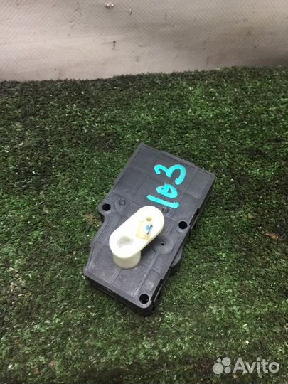 Сервопривод заслонок печки Chevrolet Lacetti седан